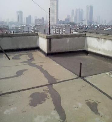 南丹漏水维修 楼顶漏水是什么原因，楼顶漏水维修方法是什么?